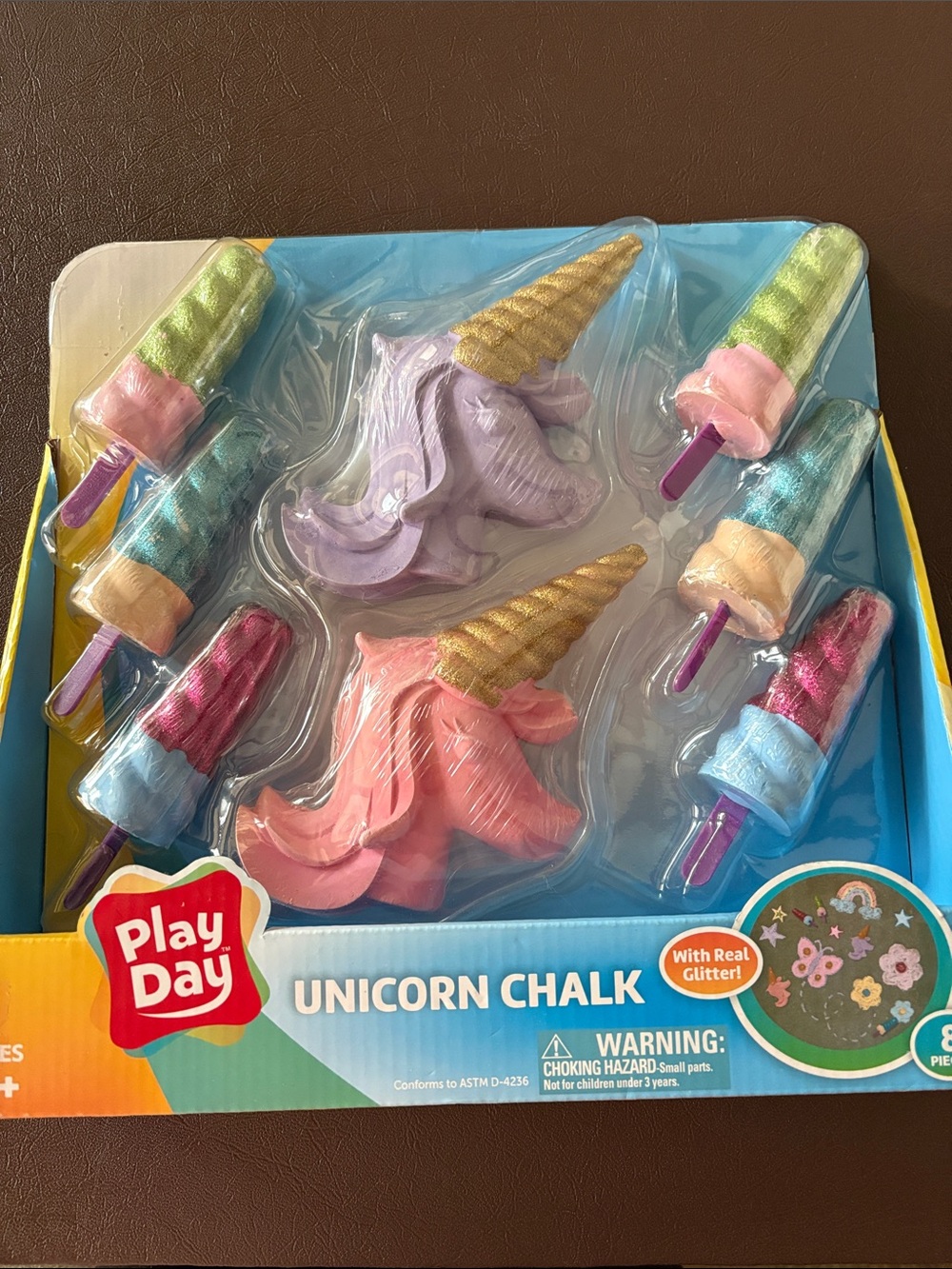 NIB Unicorn Chalk Set - Multicolor Glitter Chalk